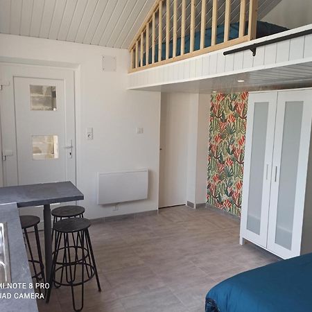 Maisonnette indépendante 4 personnes jardin terrasse Vrigne-aux-Bois Exterior foto