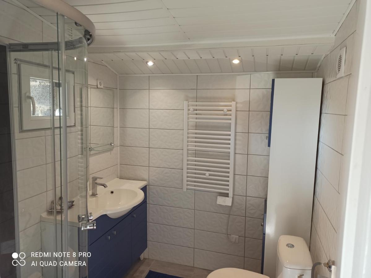 Maisonnette indépendante 4 personnes jardin terrasse Vrigne-aux-Bois Exterior foto
